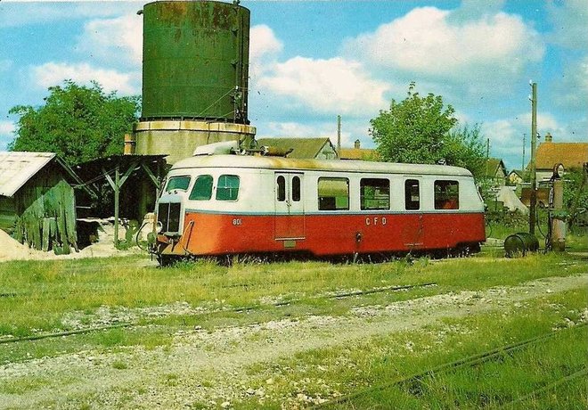 925_001.jpg