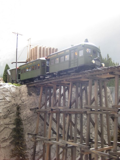 railbus trestle.jpg
