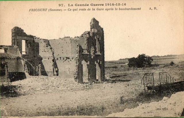 Se-Somme Fricourt Gare Ruine