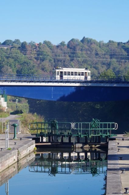 11 9924 ASVI 22.09.30 50 ANS - Parade des Trams Pont de la Sambre
