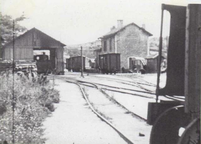 03 EC Angoulême Echange Remise Corpet (n°52 ?) Voies de Services 1947 Coll Pérève