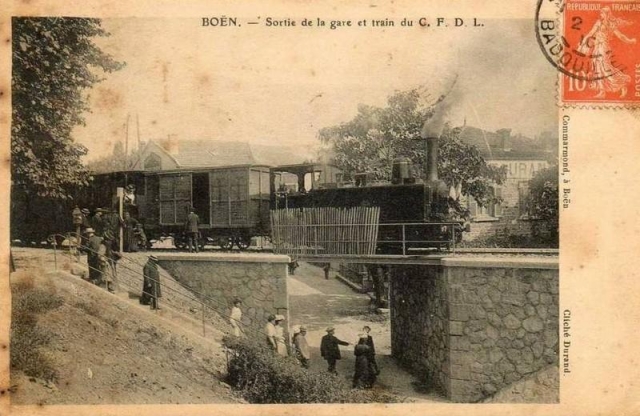 CF du Centre 030T Pinguely Boen Sortie de la Gare