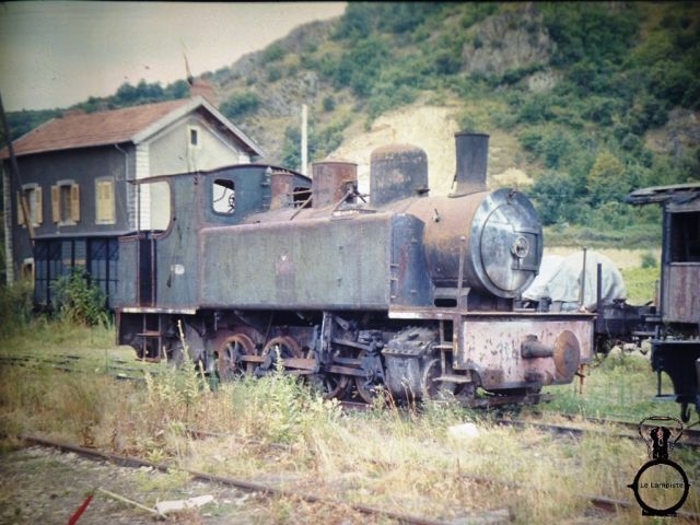 040T Corpet Frot sur le Mastrou Le Lampiste