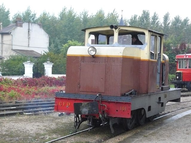 05 MTVS LOCOTRACTEUR CFD MONTMIRAIL 030 N° 103