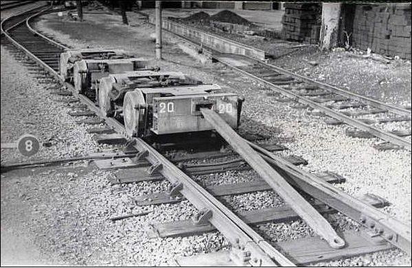 Melles Truck Porteurréducteur,aiguillage et fosse Schnabel 1965