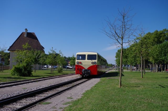 10 Suivi de prés par l'Autorail