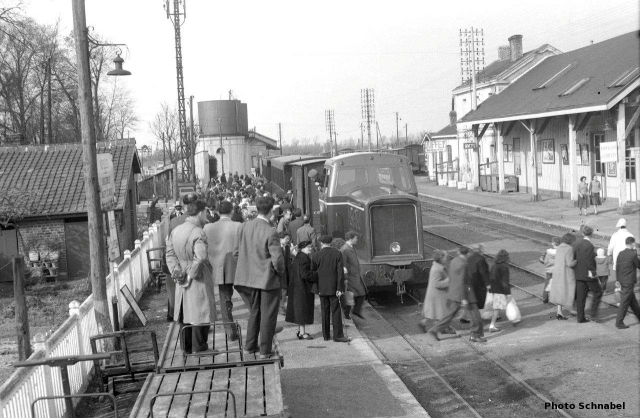 04 FACS 05.04.1959 BAIN DE MER CAYEUX-NOYELLES NOYELLES GARE PHOTO SCHNABEL
