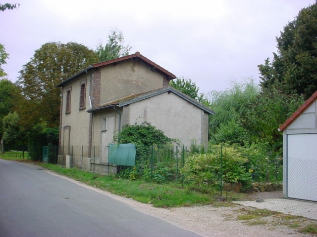 Nailly Gare Actuel France Ferroviaire (etignyveron)