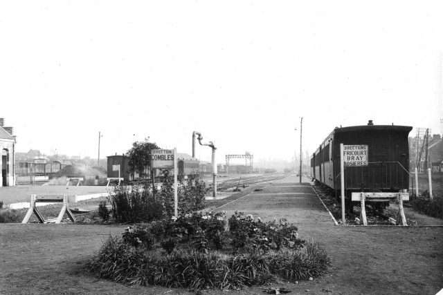 04 Albert Gares Nord Metrique normale 009