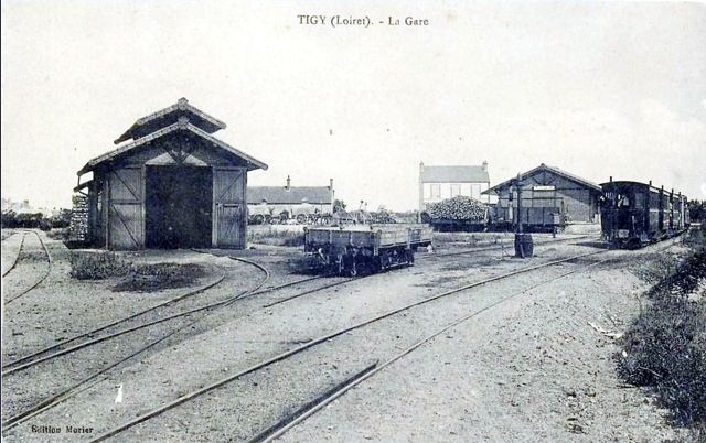02 TL Tigy Remise Grue à Eau Wagon Plat Train (Tramways de la Sologne) PME