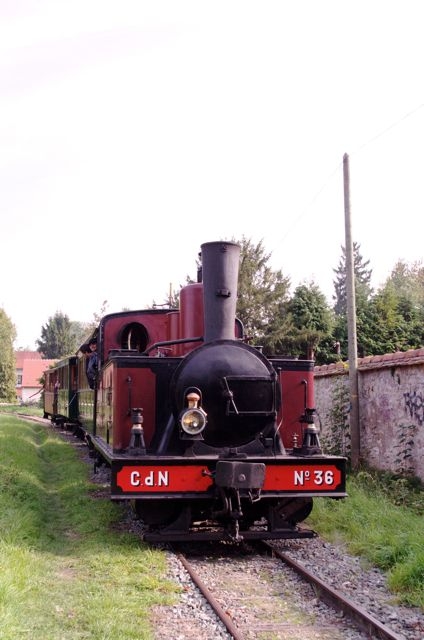7 MTVS 04.10.15 030T CdN Lulu + train