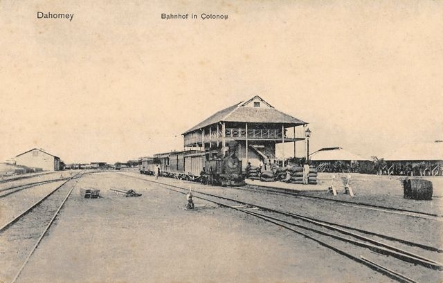 Dahomay Cotonou Gare 030T PME