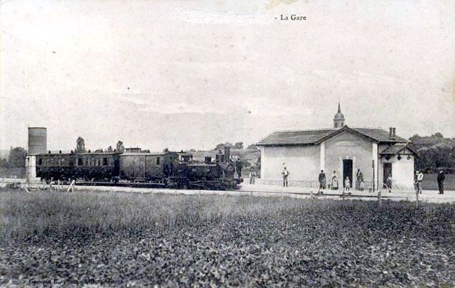 Meusien Pierrefitte-sur-Aire Gare Corpet Fourgon 2 Voitures