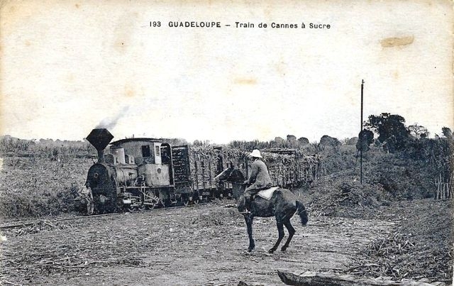 030T Krauss n°5821 de 19107 V. 1435 L'Allemande  Transport de Cannes Guadeloupe (2)