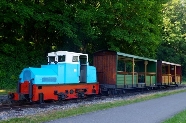 06 Trains et commémoration APPEVA 50 ANS 13.06.2021 Rame des 50 ans Billard + 2 Barques