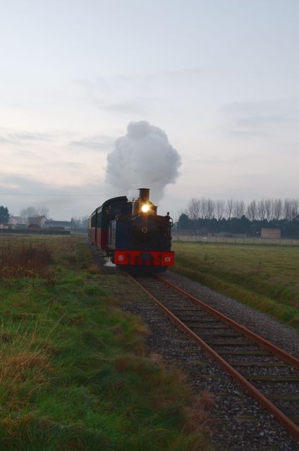 1 CFBS 16.12.17 Train du pére Noël Nocturne Cayeux Saint Valery