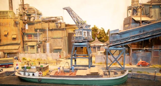 8 Smeerdijk HO-HOm Jan Van Mourik (décor Henk Wust)