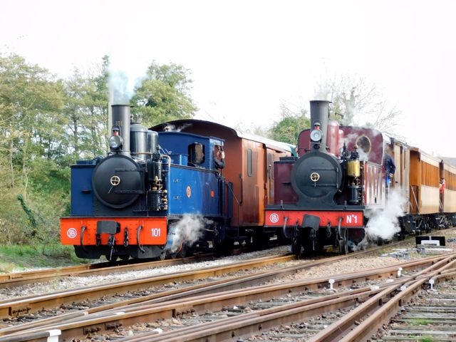 04 CFBS 01.11.17 Locos + Train Départs Arrivvées Simumtané