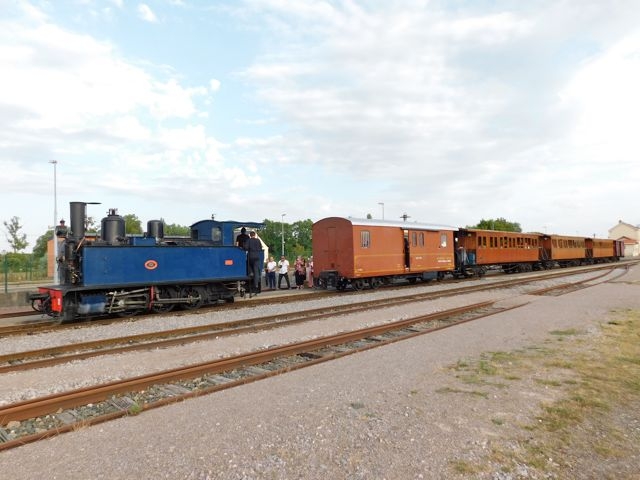 08 CFBS 19.27.26 Train Diner à Bord Noyelles