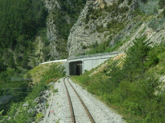 Saint Benoit Pont de Gueydan 10