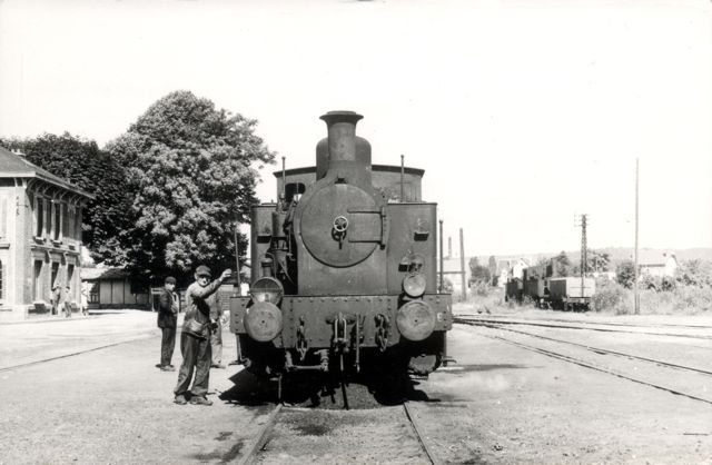 1956.07.07 Nord-Est Soissons Saint Waast Dépot 030T Meuse n°66 Chauffeur Mécano Photo Schnabel