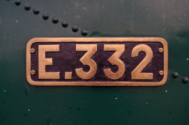 27 CFBS 230T RB - Plaques