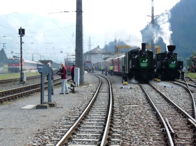 Unzmarkt Gare
