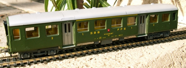 AB33