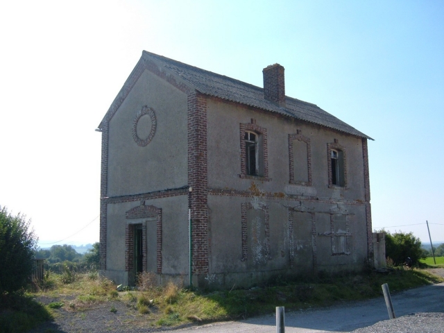 2 LONGUEVILLE