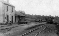 S.E. Nièvre Saint-Amand en Puisaye Gare Loco Grue