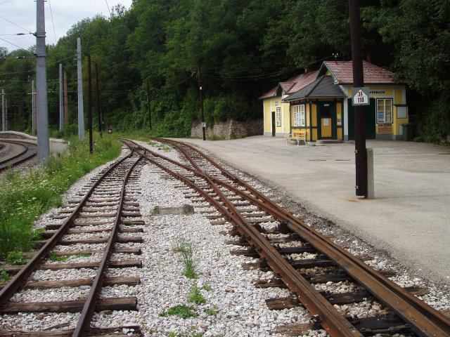 La sortie de la gare de Payerbach vers Hirschwang