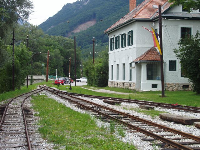 La sortie de la gare de Reichenau vers Hirschwang