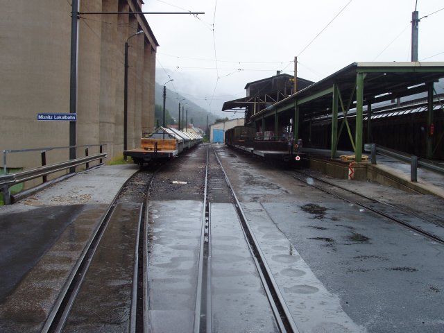 L'entrée de la gare de de Mixnitz avec les silos et le quai de transbordement