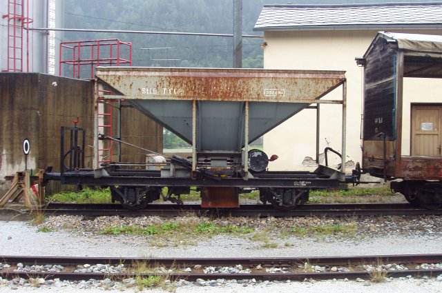 Un wagon trémie en gare de Mixnitz